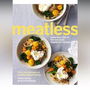 Martha Stewart Meatless Cookbook like new